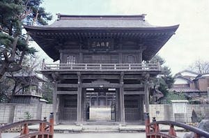 対泉院山門