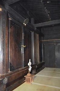 波爾布神社本殿 はにふじんじゃほんでん