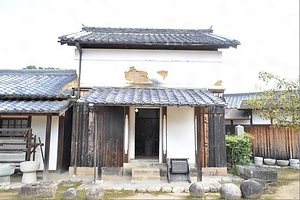箱木家住宅　土蔵