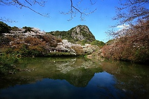 旧武雄邑主鍋島氏別邸庭園（御船山楽園） きゅうたけおゆうしゅなべしましべっていていえん（みふねやまらくえん）