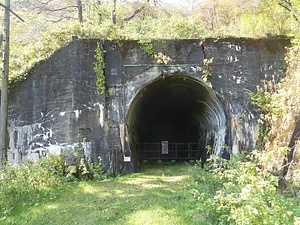 旧狩勝線鉄道遺構群 きゅうかりかちせんてつどういこうぐん