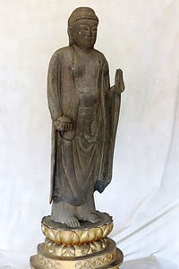 木造薬師如来立像