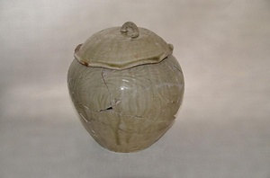 安国論寺遺跡出土の埋納品