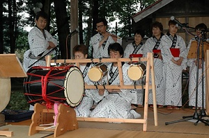 近津神社の中田植 ちかつじんじゃのちゅうだうえ