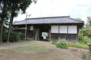 矢口家長屋門，筆子塚
