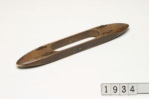 1934 杼
