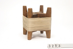 3283 糸枠