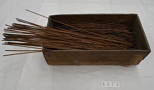 6273 伸子針