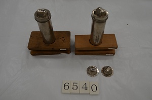 6540 絞り出し器