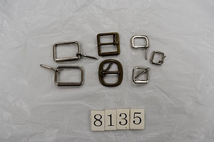 8135 馬具部品