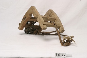 1637 鞍