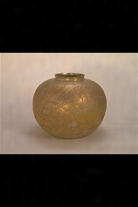 鶉文金彩壷