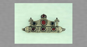 護符入れ（トゥマル）