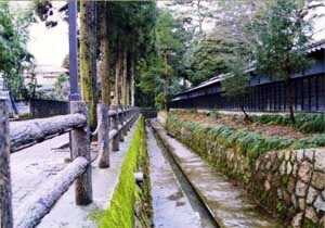 北方文化博物館塀