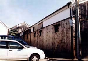 成子家住宅酒蔵四