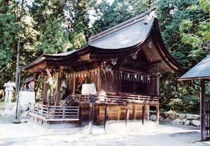 日雲神社本殿
