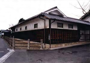 中西家住宅長屋門