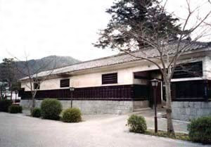 旧吉川邸厩門