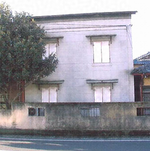旧松岡商店蔵