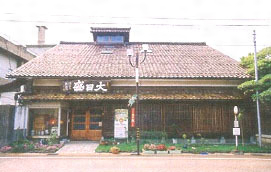 橋本酒造主屋