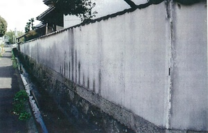 間島家住宅外塀 まじまけじゅうたくそとべい