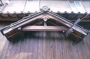 真鍋家住宅旧郵便局舎 まなべけじゅうたくきゅうゆうびんきょくしゃ