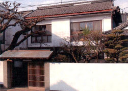 鈴木旅館本館