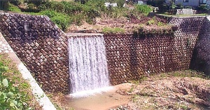 山神砂防堰堤