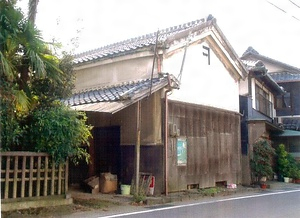 山本勝之助商店店蔵二