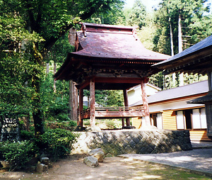 鳥海山大物忌神社蕨岡口ノ宮神楽殿 ちょうかいさんおおものいみじんじゃわらびおかのみやかぐらでん
