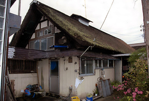 鍋屋本店主屋
