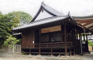 泊神社神楽殿