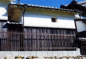古畑家住宅西の蔵