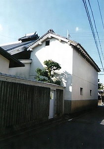 河合家住宅乾蔵