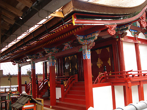 片埜神社本殿 かたのじんじゃほんでん