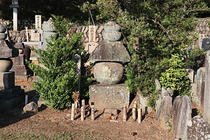 東大寺五輪塔