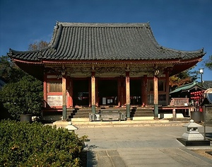 屋島寺本堂