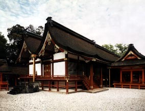 宇佐神宮本殿 （第一殿）