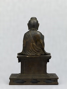 銅造如来倚像（法隆寺献納） どうぞうにょらいいぞう