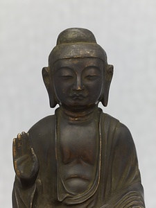 銅造如来倚像（法隆寺献納） どうぞうにょらいいぞう