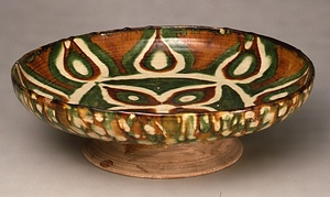 唐三彩花文大盤