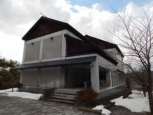 浄法寺の漆掻きと浄法寺塗の用具及び製品 じょうほうじのうるしかきとじょうほうじぬりのようぐおよびせいひん