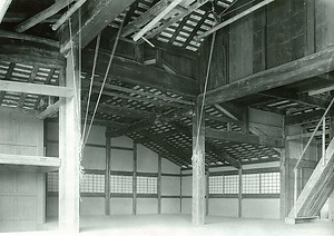 旧船越の舞台 きゅうふなこしのぶたい