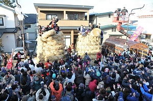 刈和野の大綱引き かりわののおおつなひき