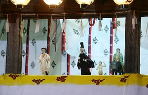 八幡古表神社の傀儡子の舞と相撲