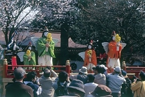 天津神社舞楽