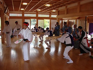 阿万の風流大踊小踊 あまのふりゅうおおおどりこおどり