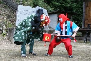 西祖谷の神代踊 にしいやのじんだいおどり