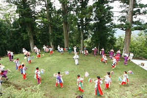 西祖谷の神代踊 にしいやのじんだいおどり