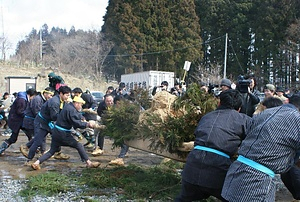 磐梯神社の舟引き祭り ばんだいじんじゃのふなひきまつり
